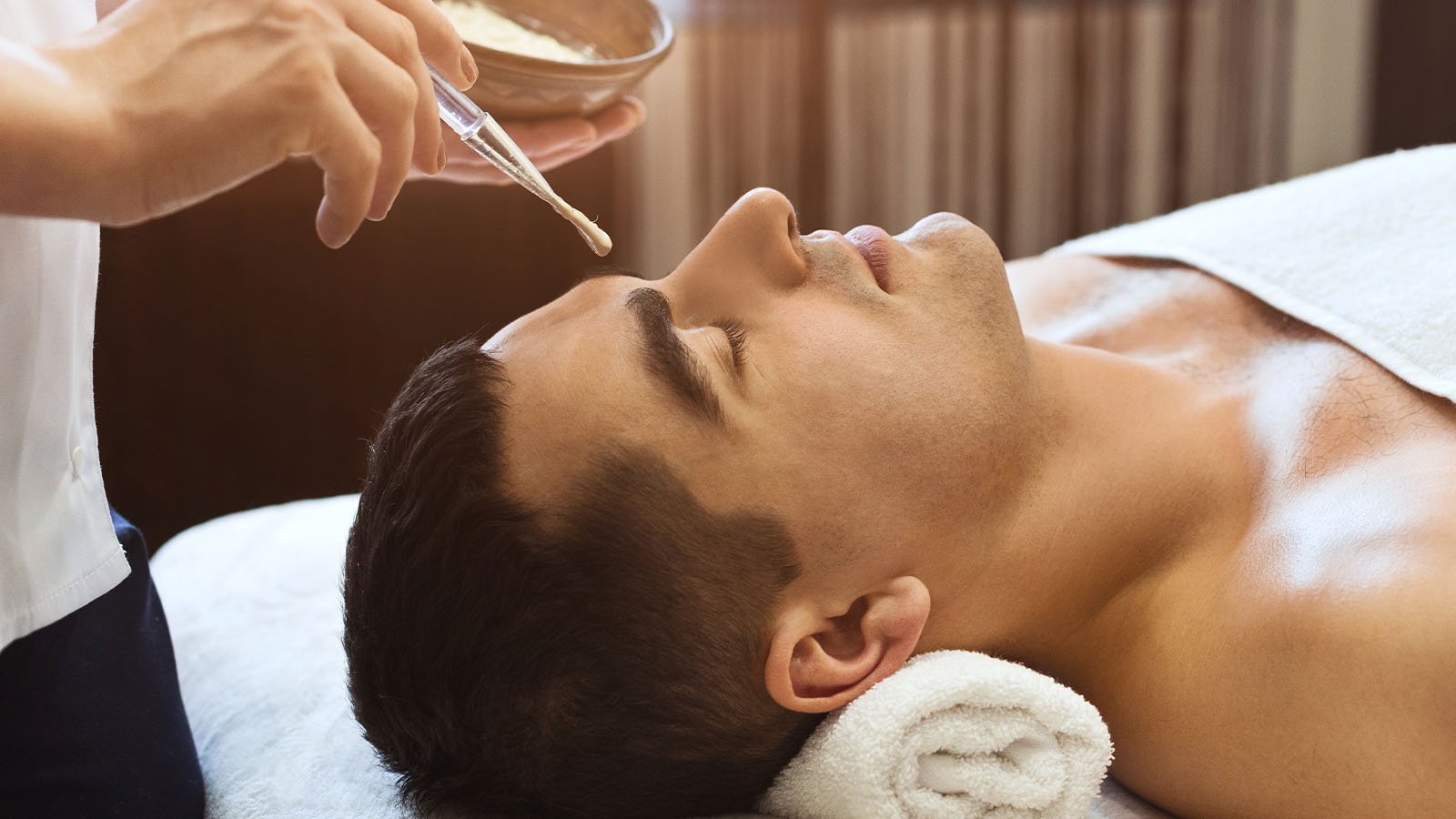 Derma Boost Facial para hombres en Men's Bodyland