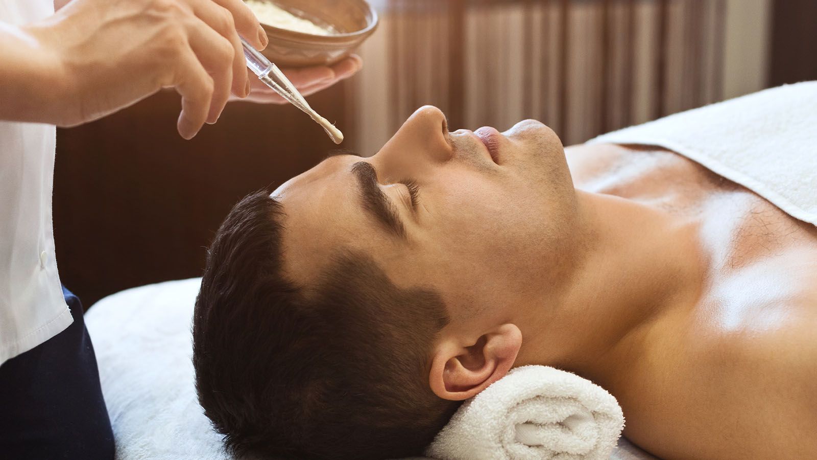 Derma Boost Facial para hombres en Men's Bodyland