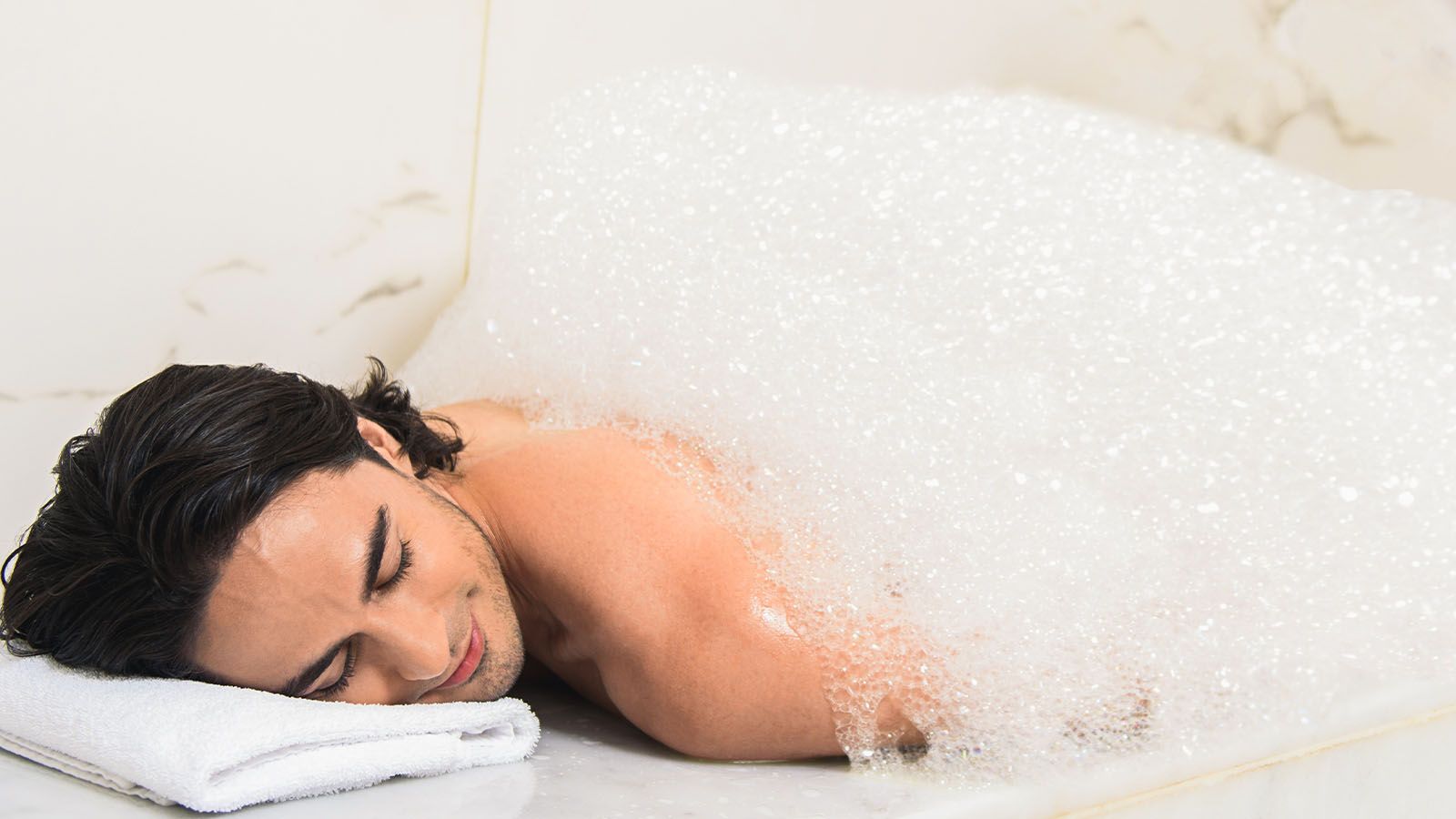 Masaje &Aacute;rabe con Bolsa de Jab&oacute;n para hombres en Men's Bodyland